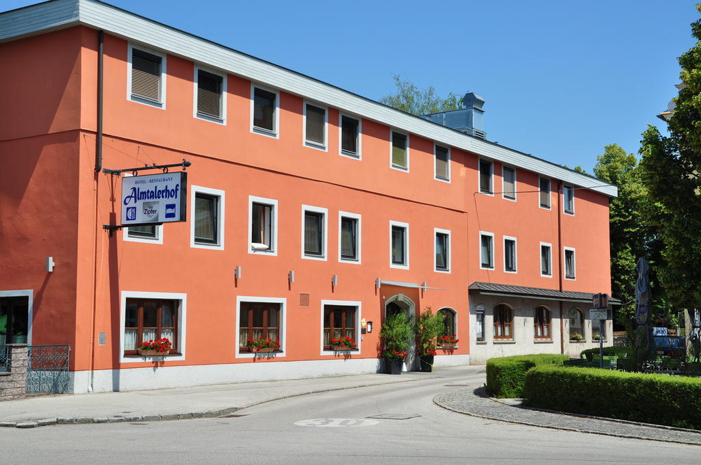 Hotel Almtalerhof Траун Экстерьер фото