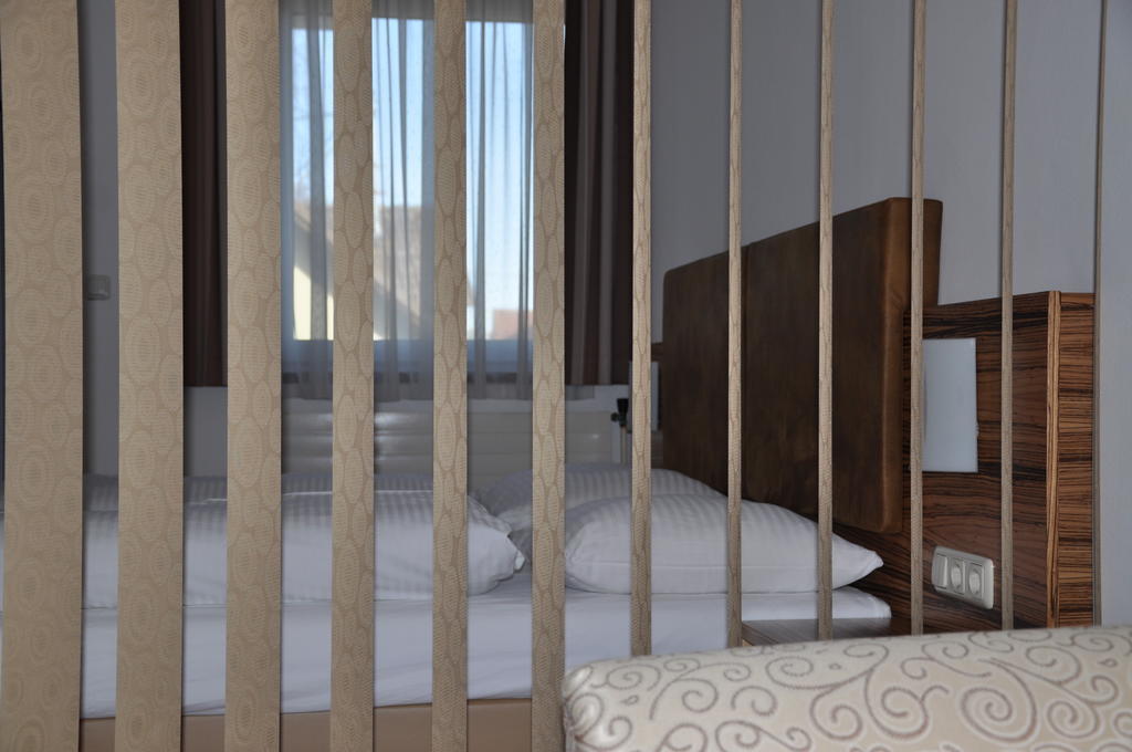 Hotel Almtalerhof Траун Номер фото