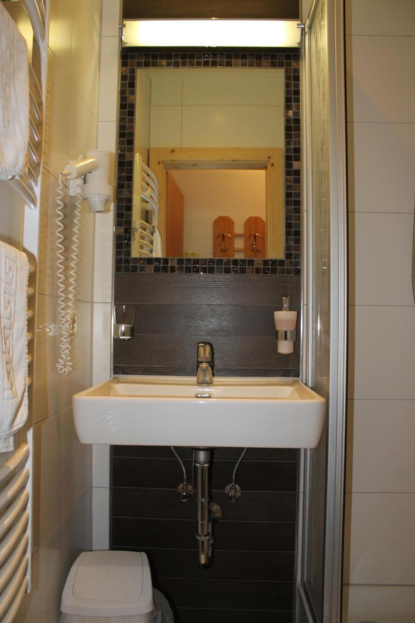 Hotel Almtalerhof Траун Номер фото